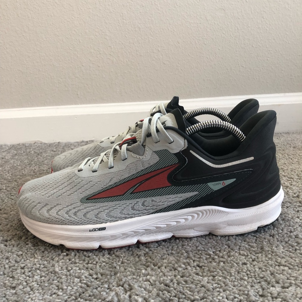 Altra Men's Light Gray and Black Athletic Running Shoes with Red Accent - Picture 2 of 6